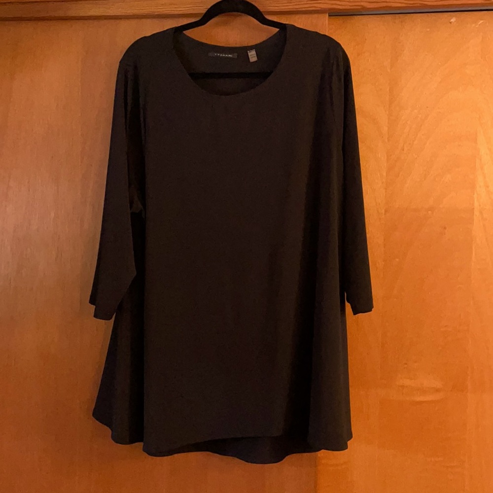 Tahari tunic black